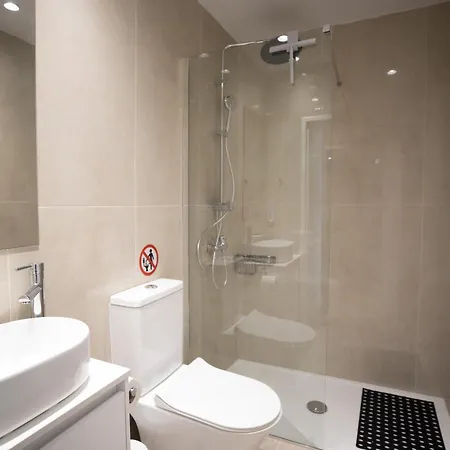 Vivid Chalkokondili *