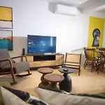Vivid Chalkokondili Апартаменты Никосия