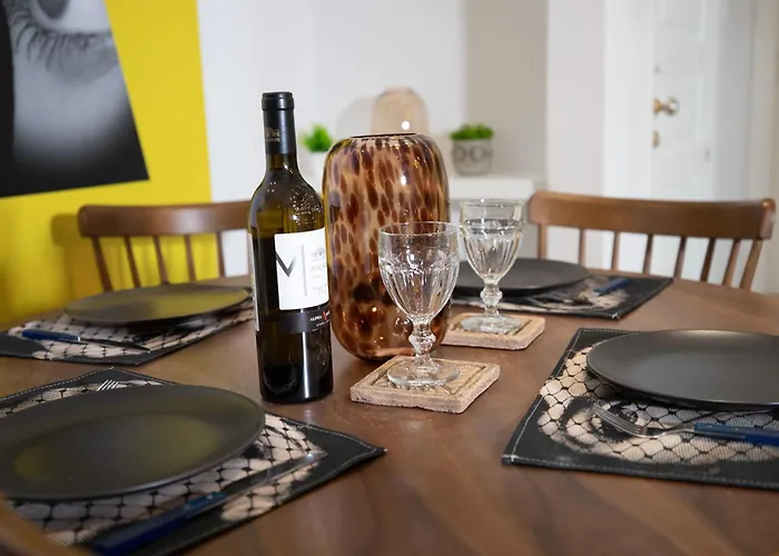 Vivid Chalkokondili Apartmán *