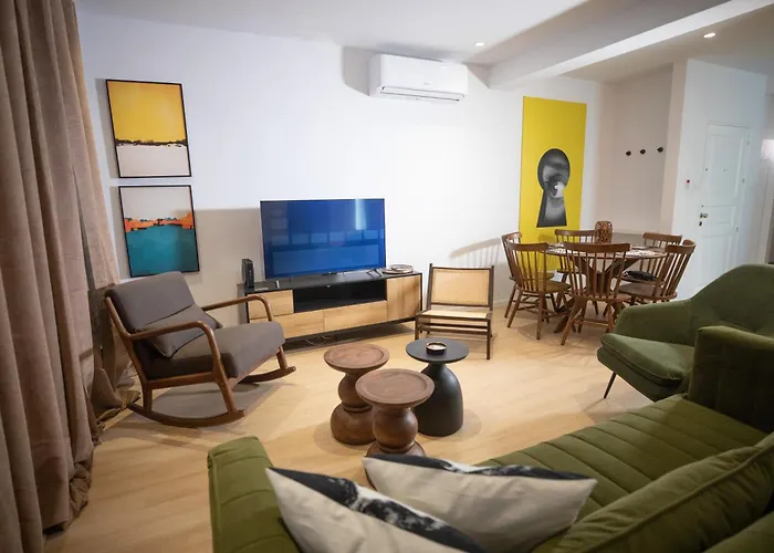 Vivid Chalkokondili * Nikósie