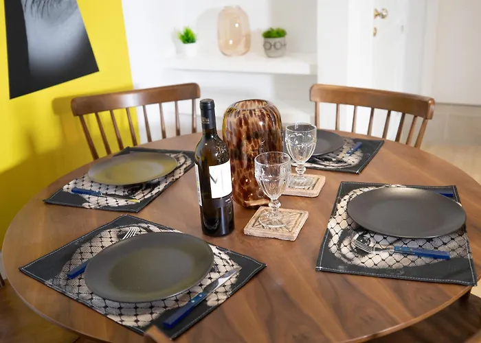 Vivid Chalkokondili * Nikósie