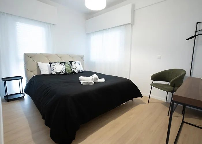 Vivid Chalkokondili Nikósie