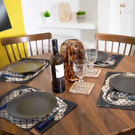 Vivid Chalkokondili * Nicosia