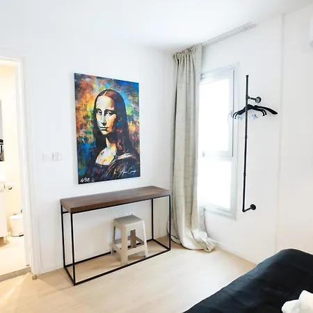 Vivid Chalkokondili Nicosia